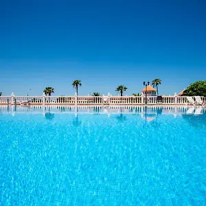 https://superior-del-duque-ocean-view-2-bedroom-apartment.in-canary-islands.com